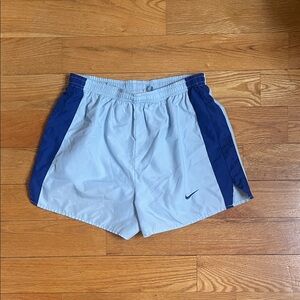 Nike Vintage Women's Light Blue and Navy Athletic Shorts